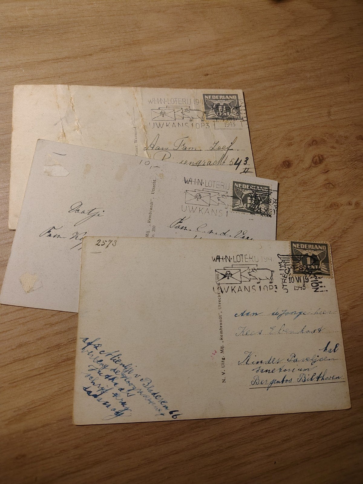 3 ansichtkaarten met Winterhulp Nederland Loterij Stempel, Verzamelen, Militaria | Tweede Wereldoorlog, Ophalen of Verzenden, Nederland