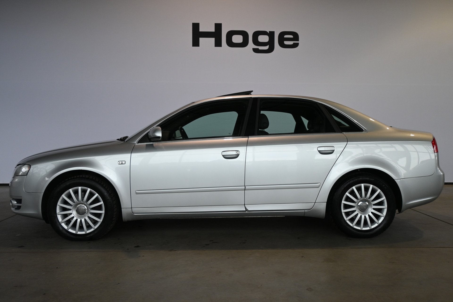 Audi A4 Limousine 2.7 TDI Advance Airco Leder Cruise Xenon E, Auto's, 15 km/l, Gebruikt, 2698 cc, 179 pk