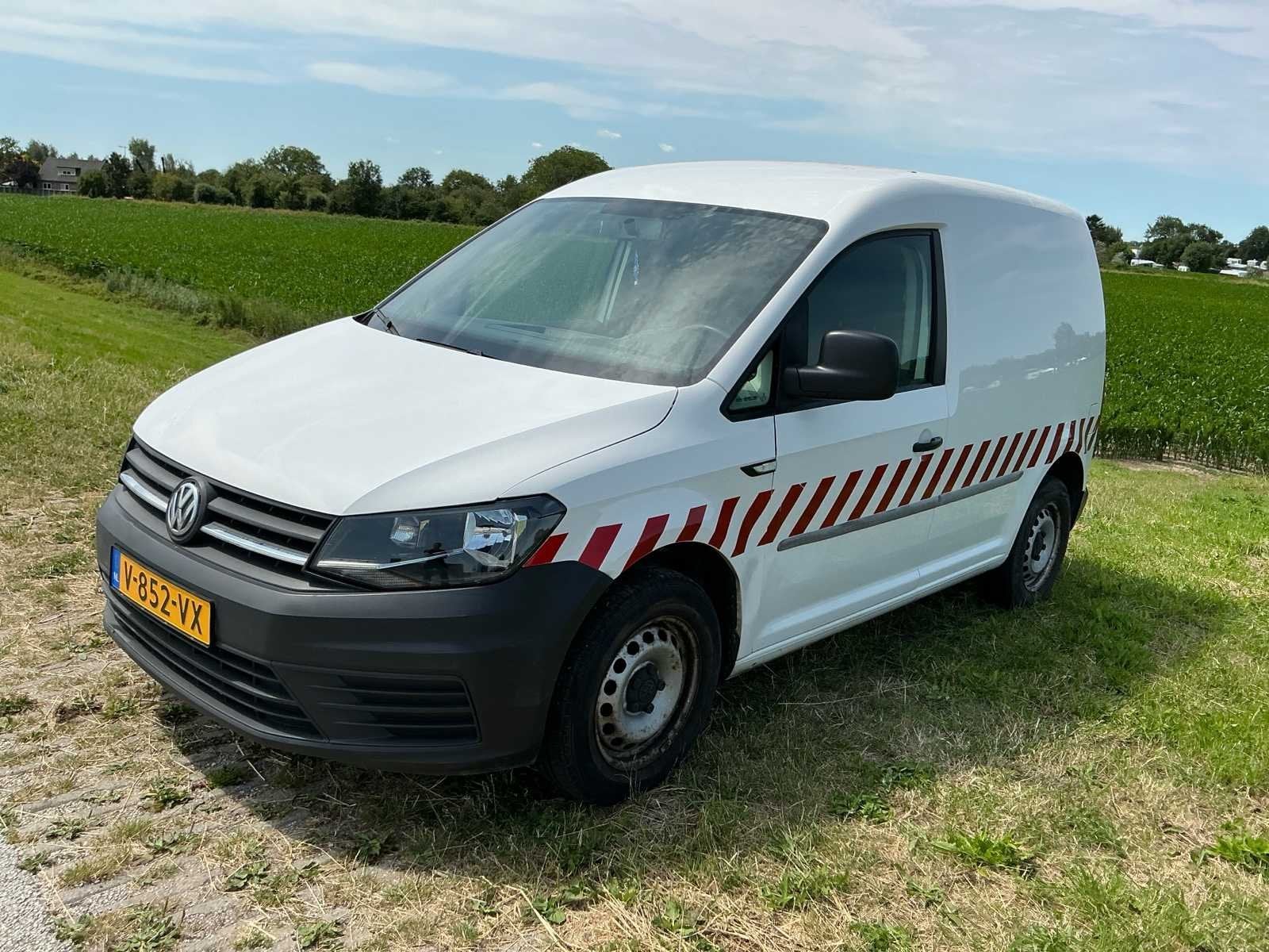 2019 Volkswagen Caddy 2.0 TDI L1H1 BMT Tr Bedrijfswagen, Auto's, Bestelauto's, Gebruikt, 4 cilinders, Volkswagen, Origineel Nederlands