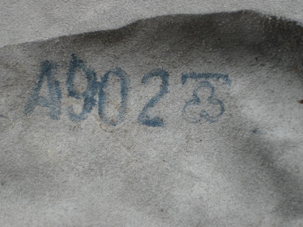 Complete huid +/-5m2 CONNOLLY LEDER A902 [Volvo], Hobby en Vrije tijd, Stoffen en Lappen, 120 cm of meer, Leer of Kunstleer, Ophalen of Verzenden