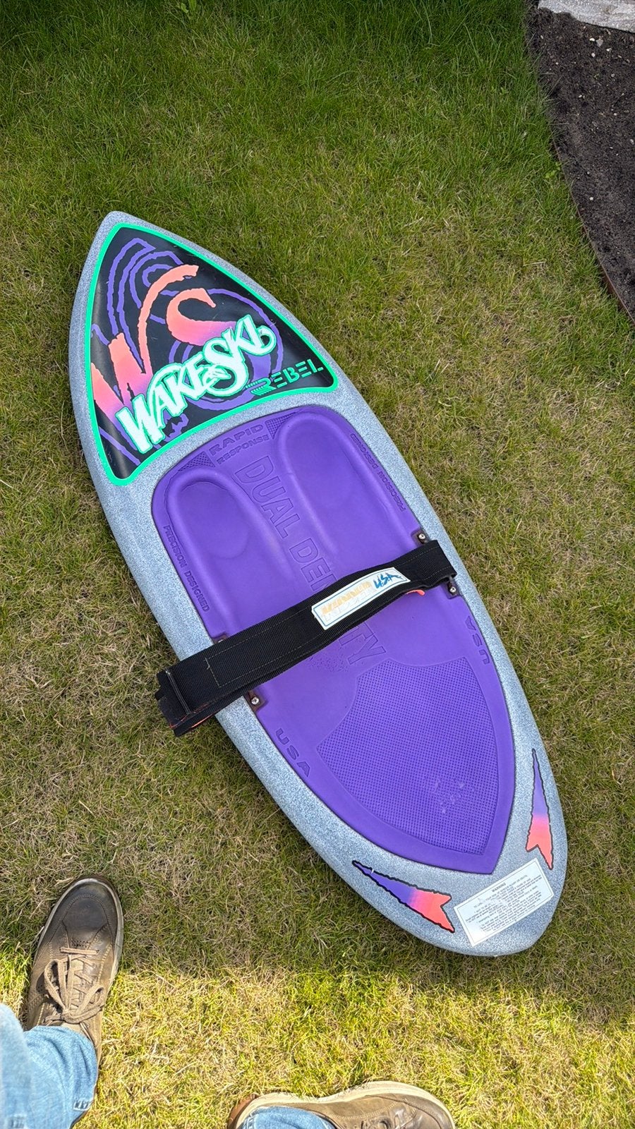Net kneeboard wakeboard., Watersport en Boten, Wakeboarden, Ophalen, Gebruikt, Board