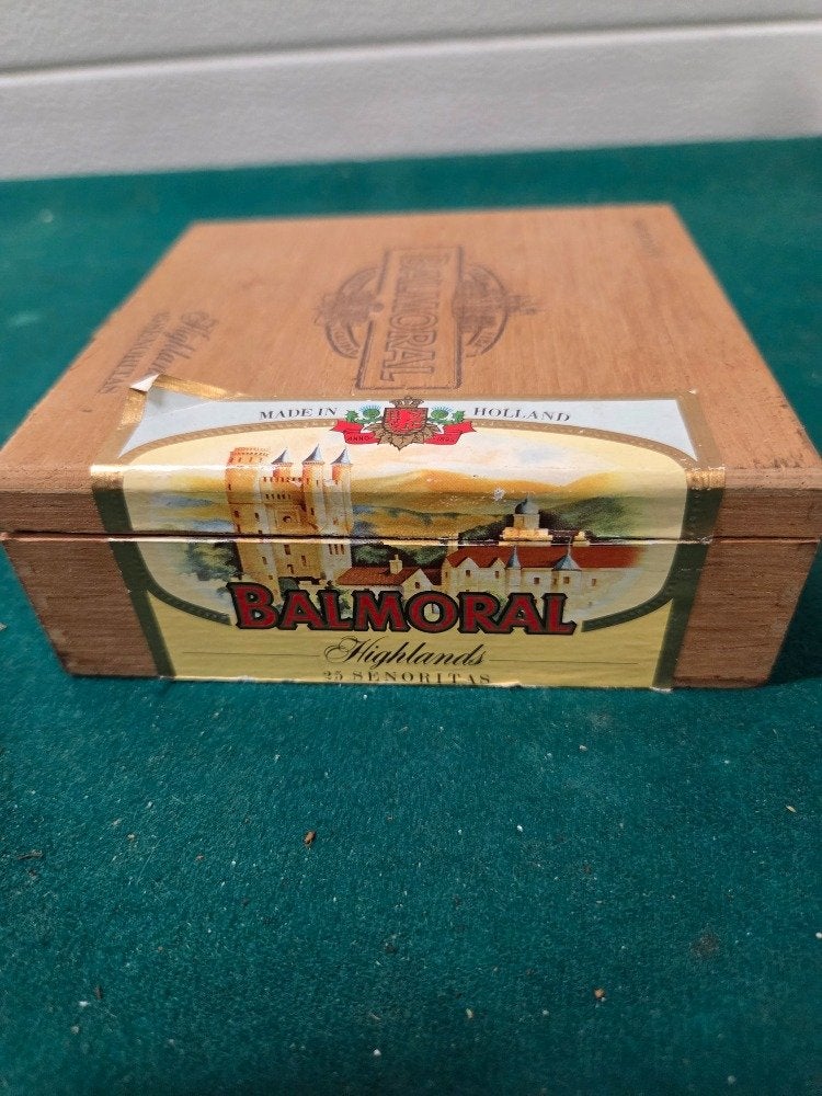 sigarenkist balmoral, van hout, Ophalen of Verzenden, 'T Olde Gre-j, Info@toldegrej.nl, Endepoelstraat 20f Didam