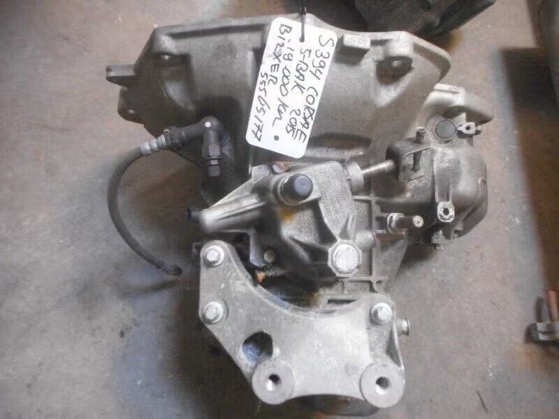 VERSNELLINGSBAK SCHAKEL Opel Corsa E (s99455565177), Bahnhofsplatz 65423 Rüsselsheim am Main, DE, Gebruikt, Opel, Opel Automobile GmbH