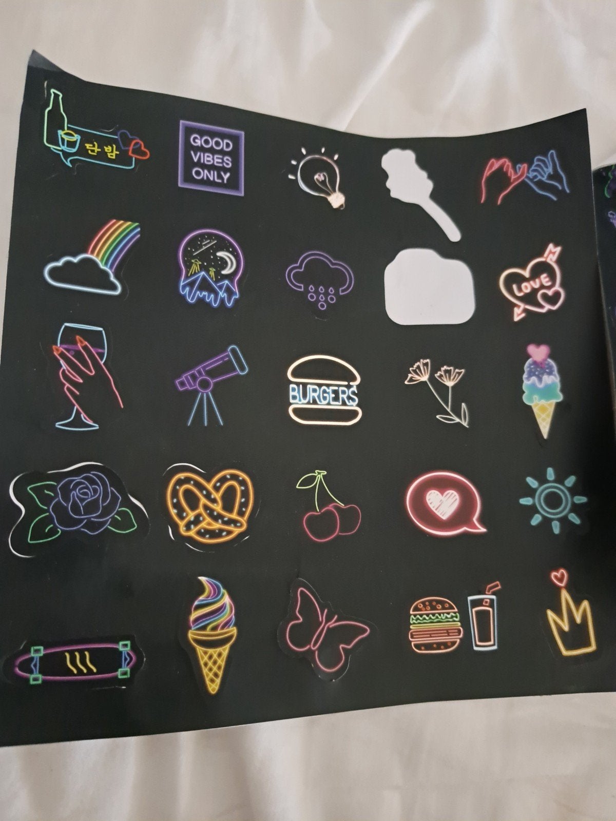 Neon Stickers - Diverse Ontwerpen, Ophalen of Verzenden, Nieuw, Meerdere stickers