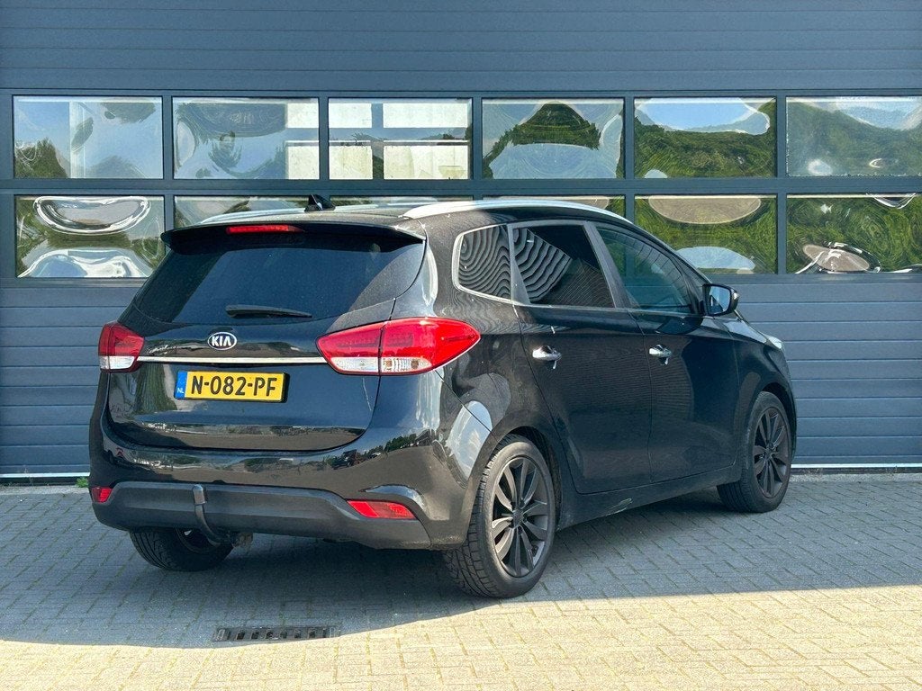 KIA CARENS 1.7 CRDI SUPER PACK I MEENEEMPRIJS EXPORT, Auto's, Kia, Euro 5, 136 pk, Gebruikt, Automatische klimaatregeling