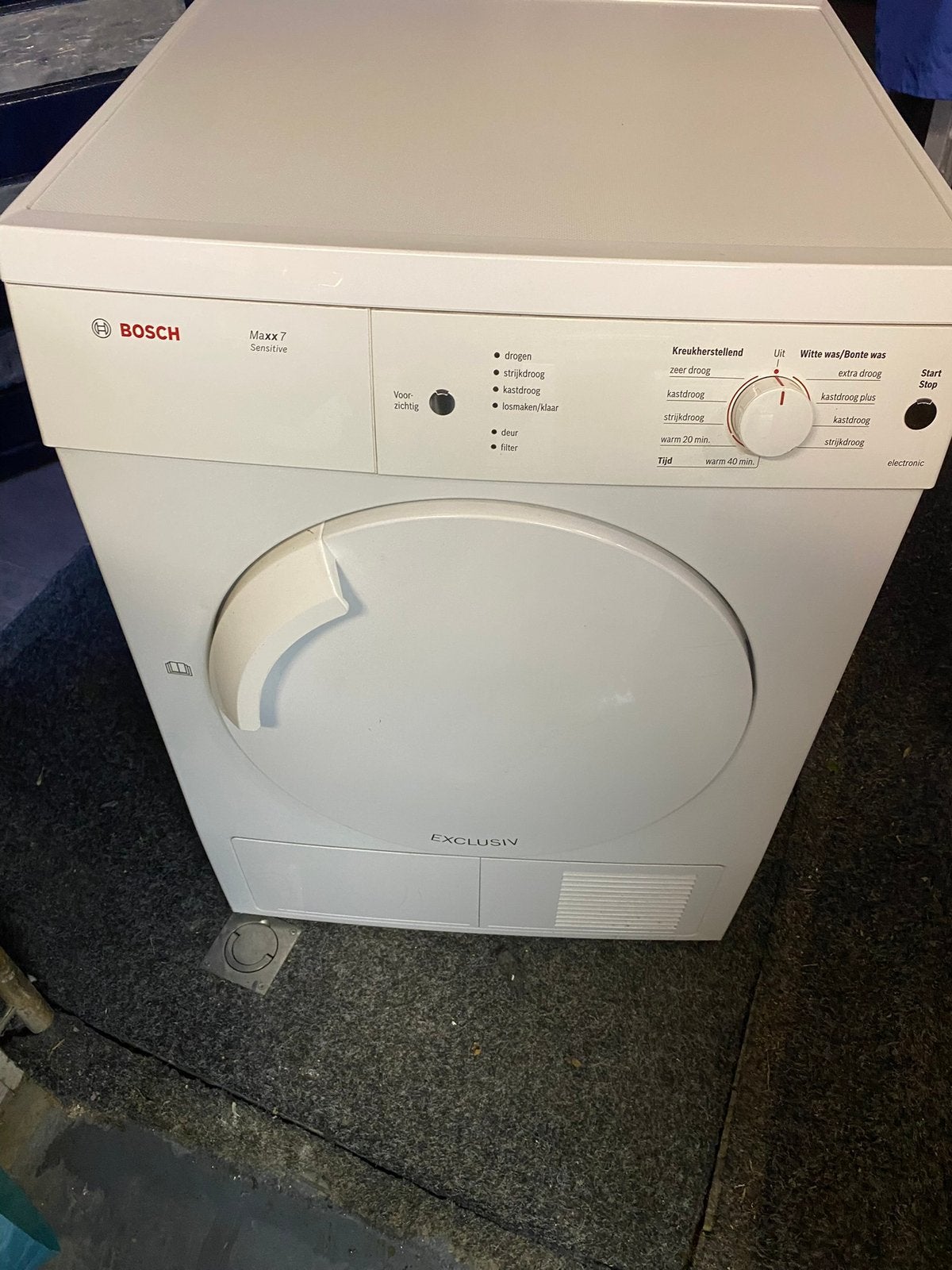 Lucht droger bosch 7 kl, Witgoed en Apparatuur, Wasdrogers, Zo goed als nieuw, Overige typen, 8 tot 10 kg, 85 tot 90 cm, Ophalen of Verzenden
