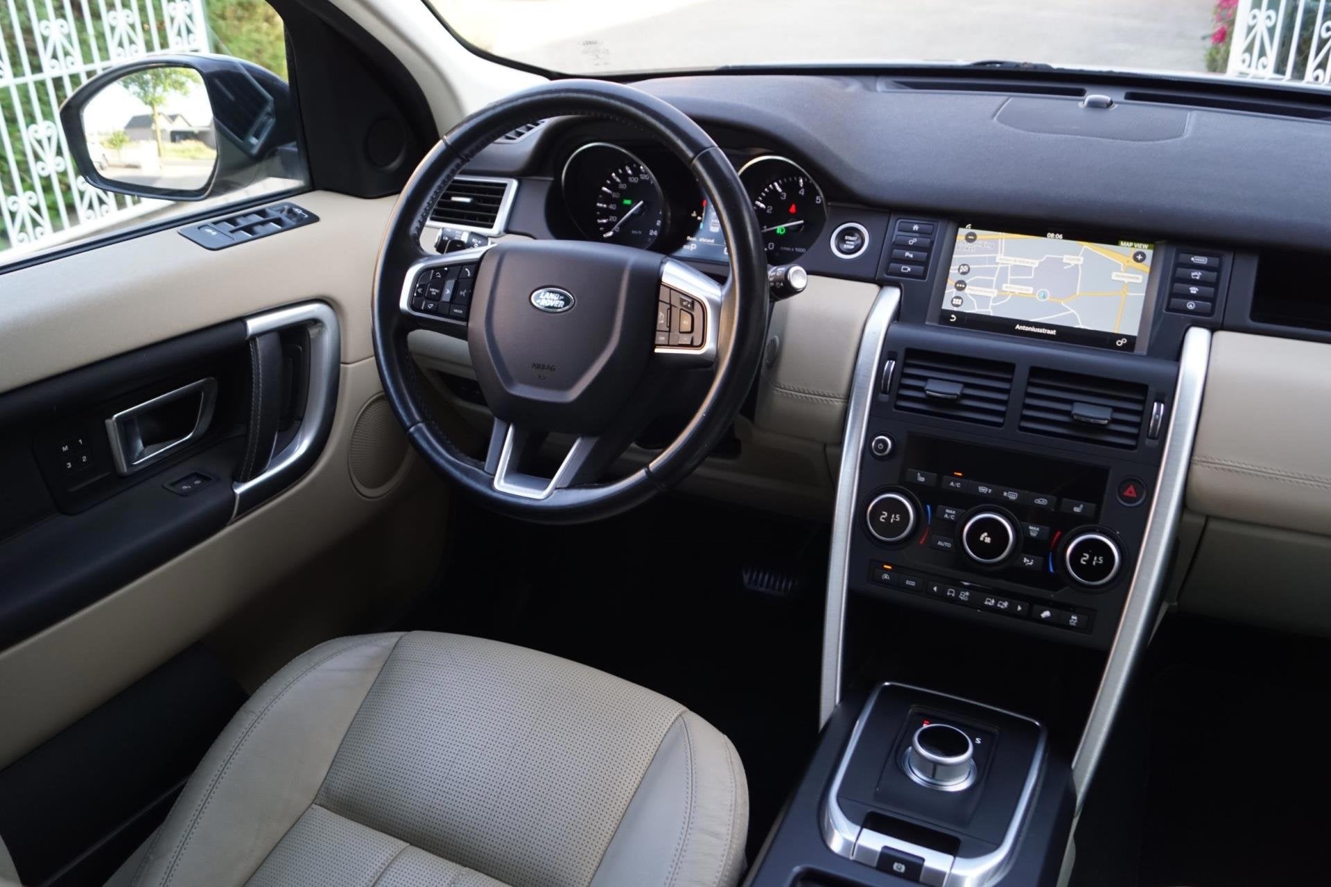 Land Rover Discovery Sport 2.0 Si4 4WD HSE Autom 241PK Xeno, 1733 kg, Gebruikt, Beige, 4 cilinders