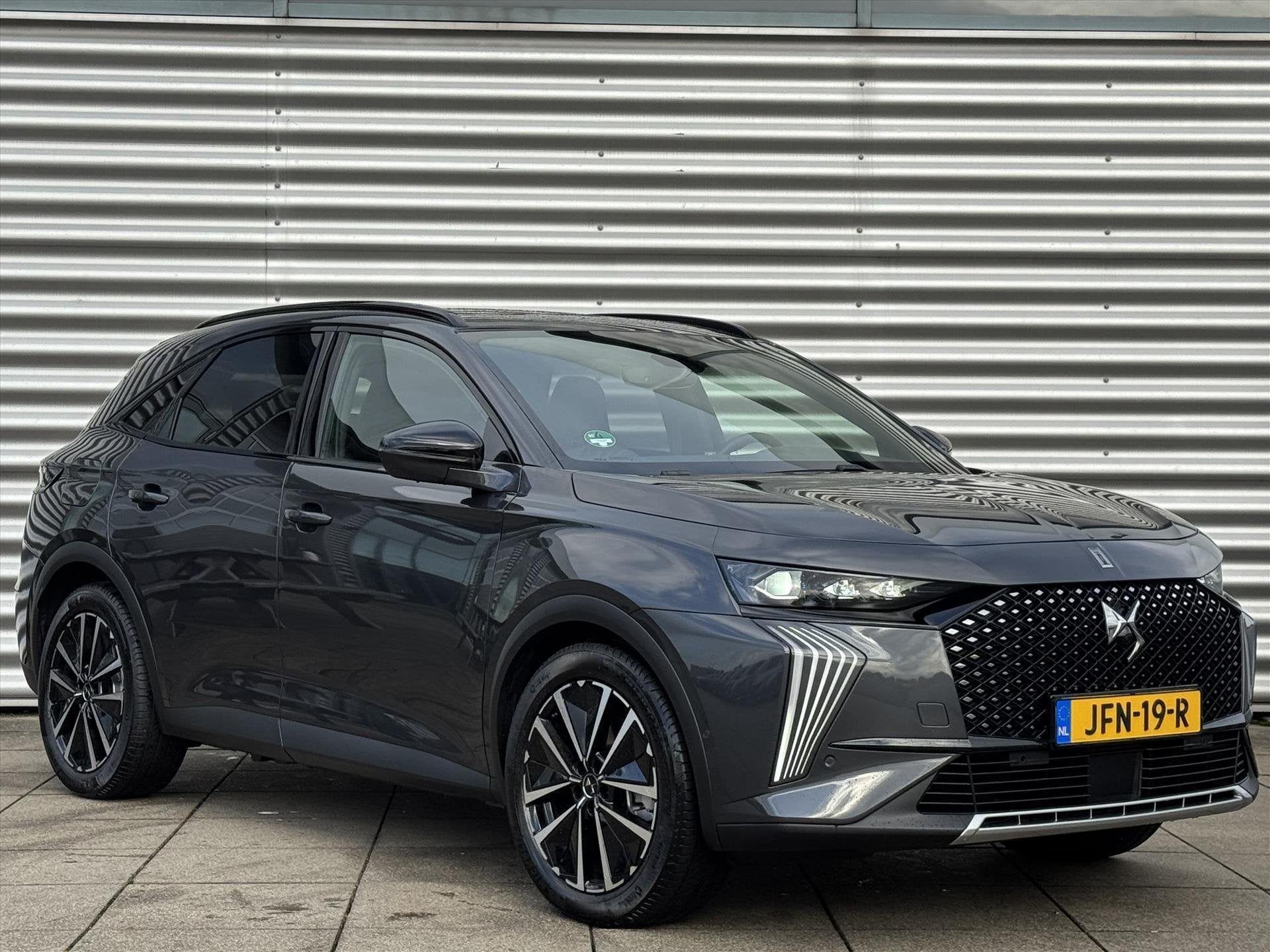 DS DS 7 1.6 E-TENSE 225PK Automaat Ligne Business Comfort St, Auto's, 4 cilinders, 181 pk, Hybride Elektrisch/Benzine, SUV of Terreinwagen
