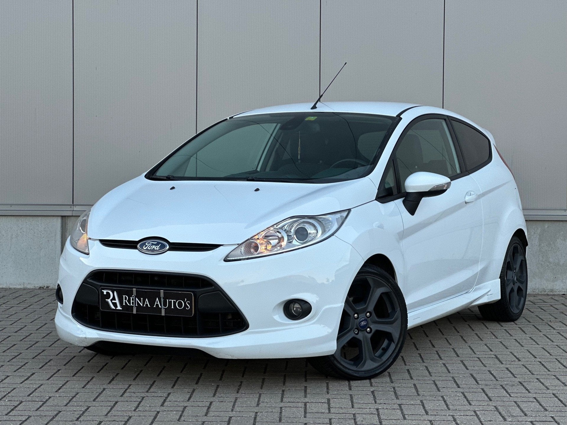 Ford FIESTA 1.6 Sport ST-LINE / Cruise / Climate control / N, Auto's, Gebruikt, 4 cilinders, Wit, Bedrijf