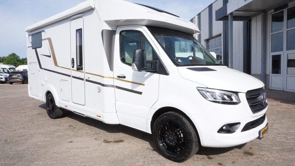 Caravans And Camping Eura