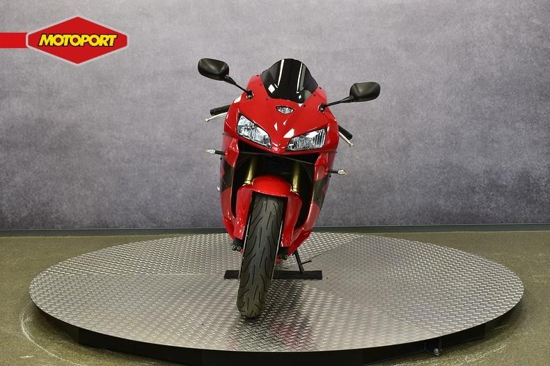 Honda CBR 600 RR (bj 2006), Honda Motor Europe, Bedrijf, Sport, Crystal Bldng B-Unit B11.2 Rivium Blv200
2909 LK  Capelle aan den IJsel, NL