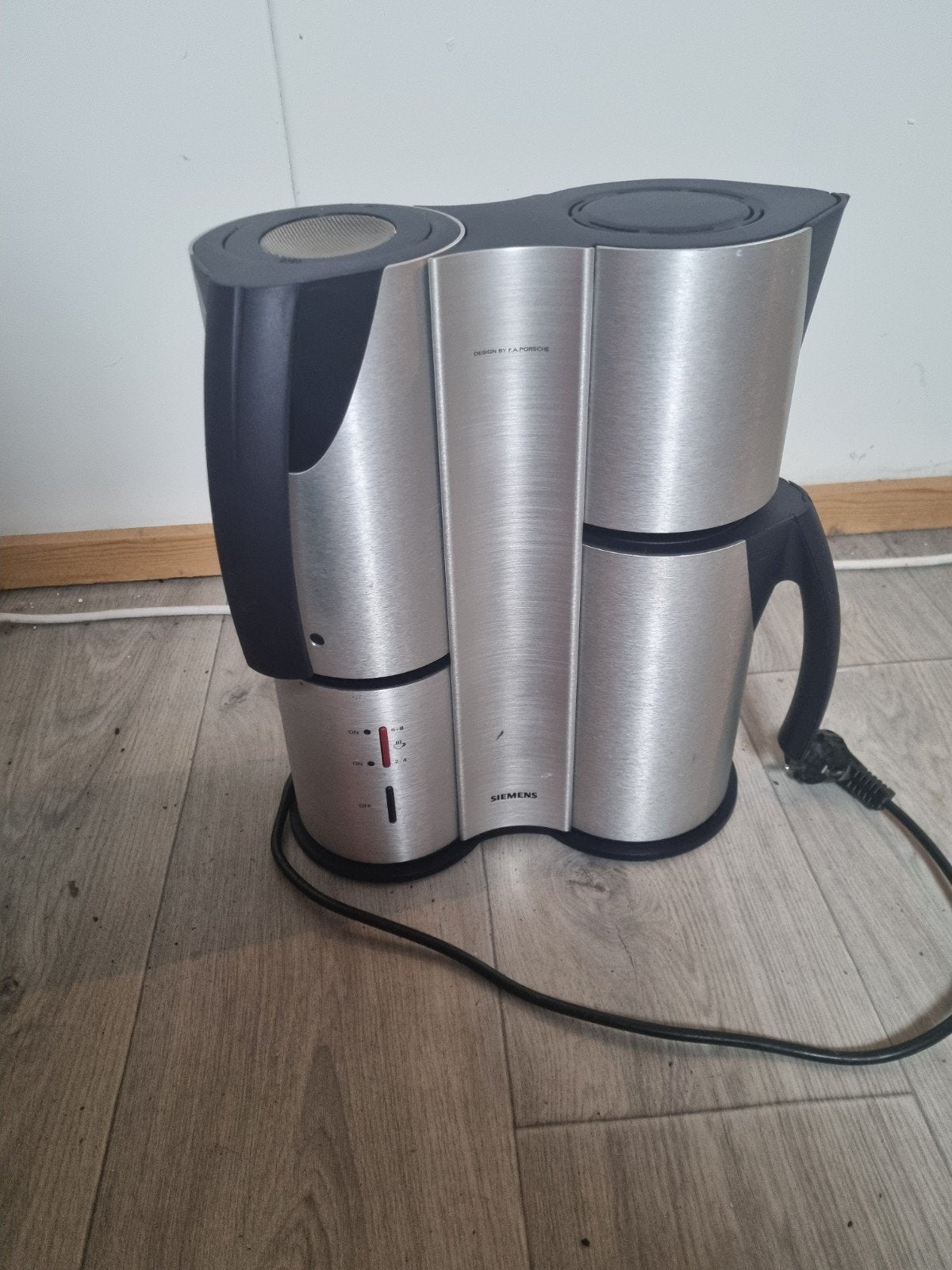 Siemens koffiezetapparaat bij porsche design, Ophalen of Verzenden, Koffiemachine
