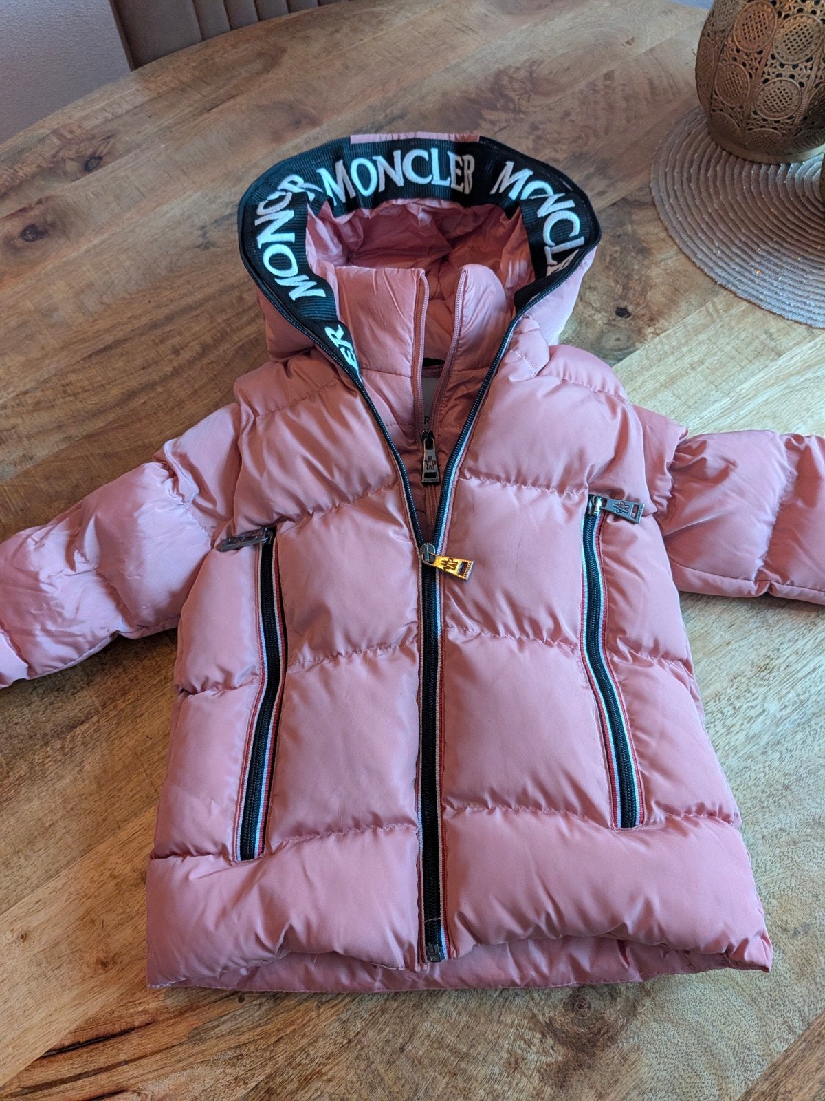 mooie winterjas, Ophalen, Moncler, Meisje, Zo goed als nieuw