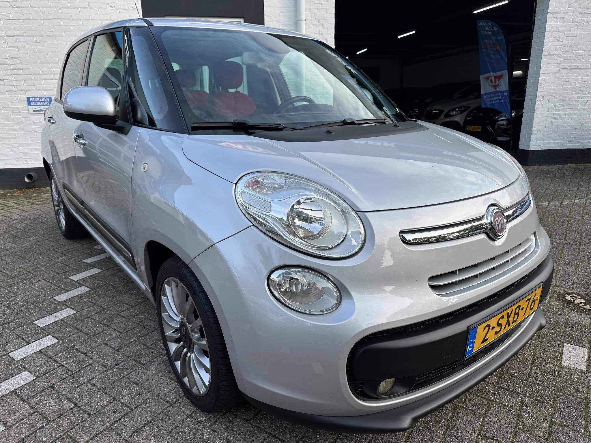 Fiat 500 L 0.9 TwinAir Easy /Nieuwe apk bij aflevering/Airco, Auto's, Verwarmde buitenspiegels, Stof, Gebruikt, Euro 6