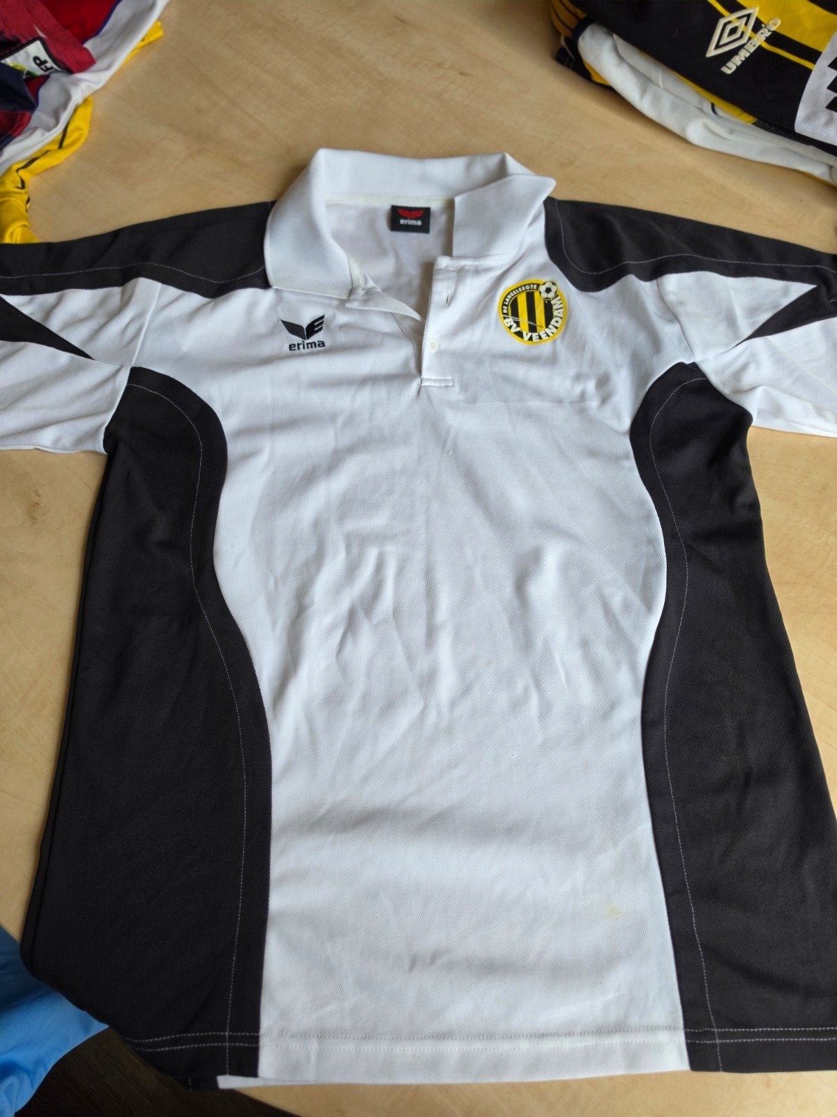 BV VEENDAM 2006–2009 Erima voetbalshirt wit/zwart - Maat M, Erima, Maat 48/50 (M), Wit, Ophalen of Verzenden