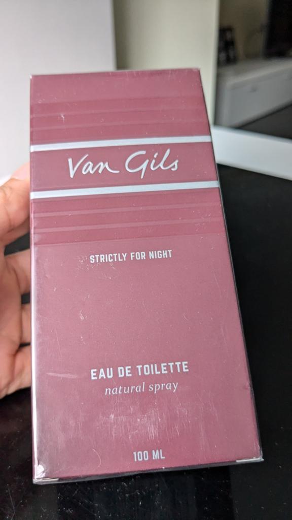 Van Gils Parfum 100ml 2 stuks Prijs per stuk €15.- Samen €25, Sieraden, Tassen en Uiterlijk, Uiterlijk | Parfum, Ophalen of Verzenden