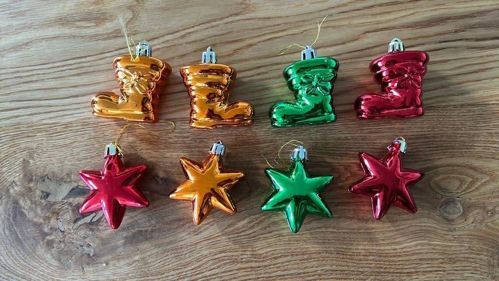 8 Plastic kerstballen/ kerststerren/ kerstversiering rood, Ophalen of Verzenden