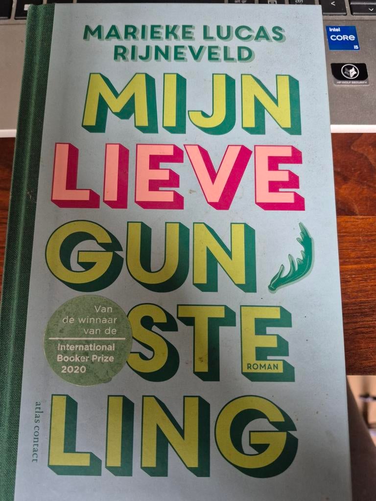 Mijn lieve gunsteling - Marieke Lucas Rijneveld, Ophalen of Verzenden, Zo goed als nieuw, Marieke Lucas Rijneveld, Nederland