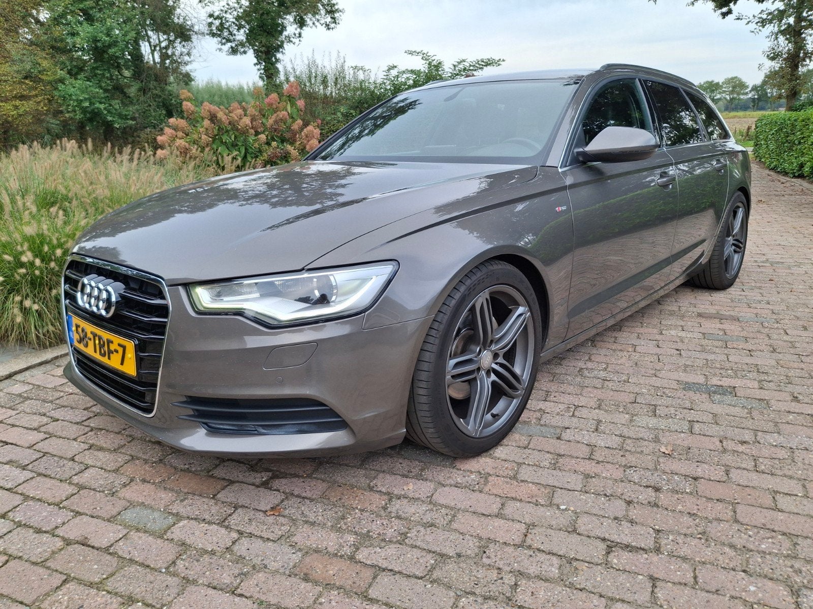 Audi A6 2.8FSI 150KW Avant Multitron 2012 Grijs, Auto's, Dealer onderhouden, Euro 6, 2773 cc, Grijs