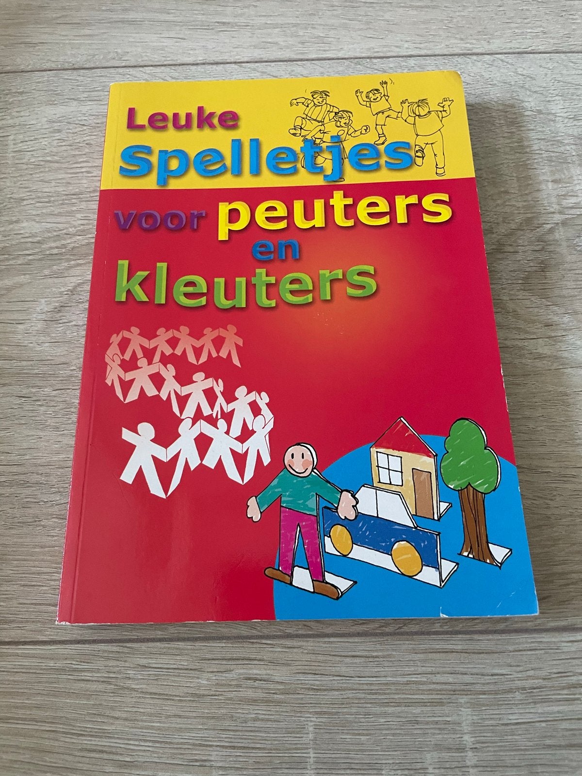Leuke Spelletjes voor Peuters en Kleuters Boek, Ophalen of Verzenden, Zo goed als nieuw
