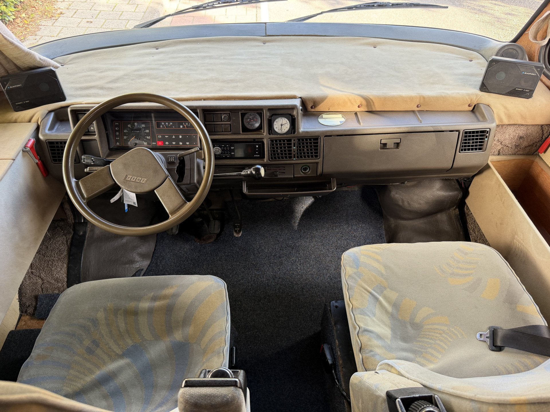 Fiat 280 ZX Hymer (bj 1990), Caravans en Kamperen, Info@cd-cars.nl, C.D. Cars, Schelluinsestraat 7
4203NJ  GORINCHEM, NL, Bedrijf
