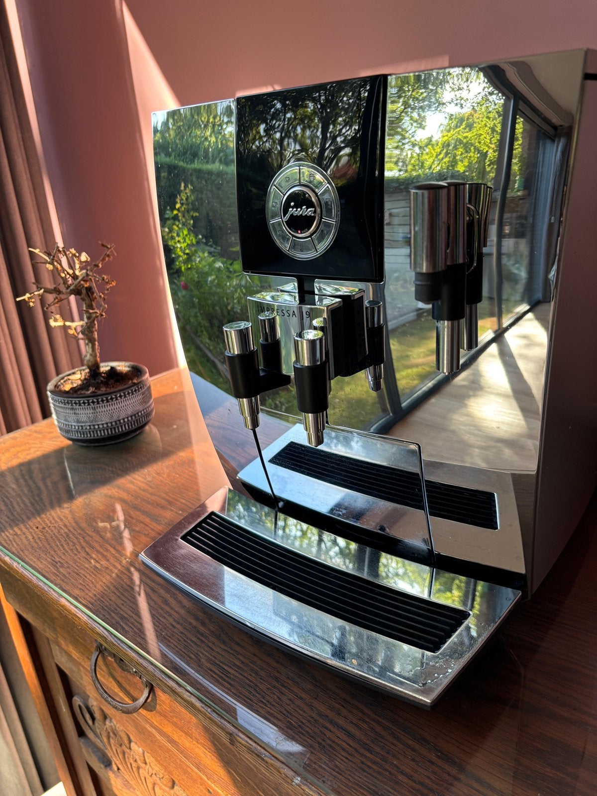 Jura J9 automatische koffiemachine  (defect), Ophalen, Zo goed als nieuw, Koffiemachine