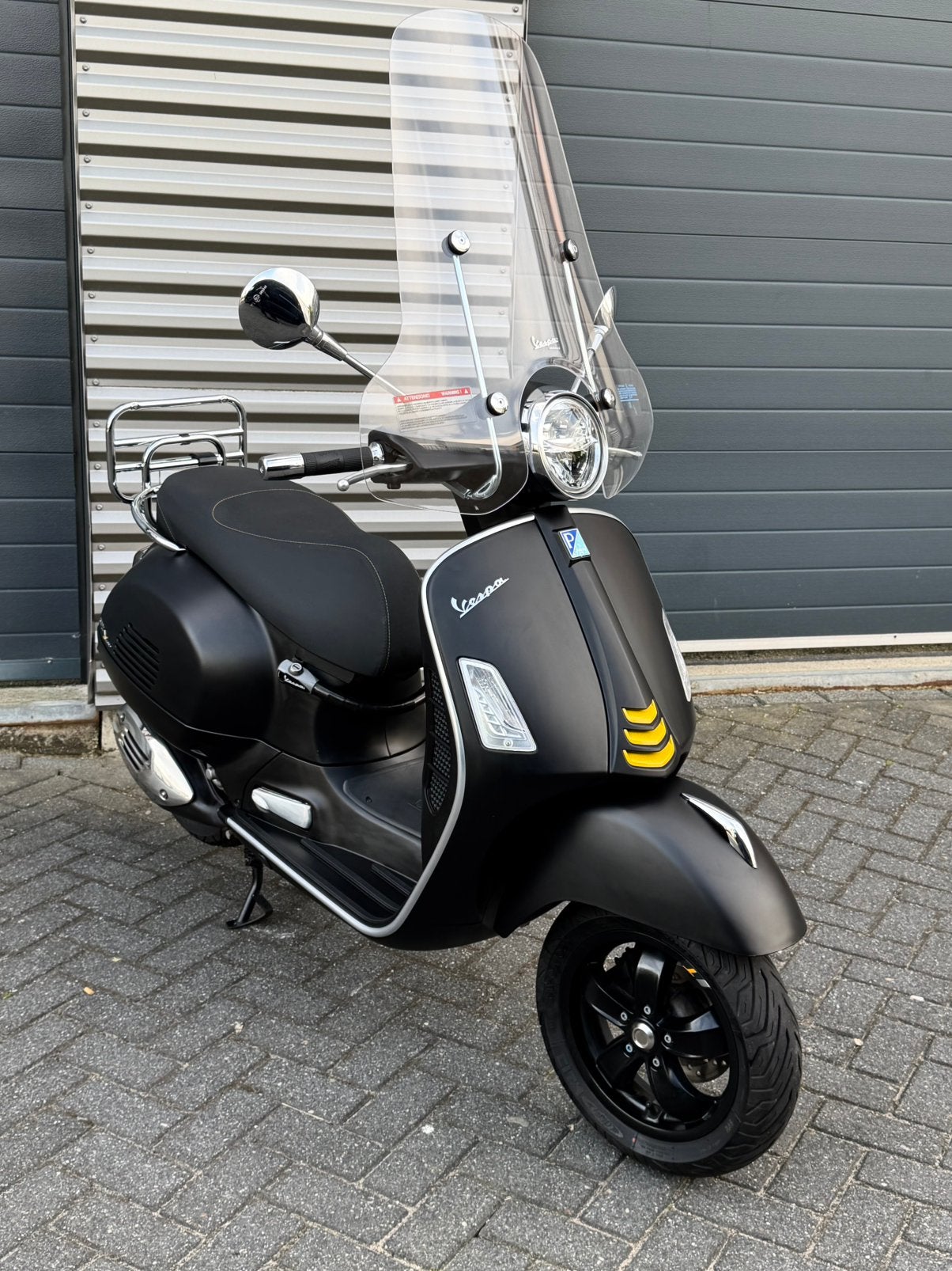 Prachtige VESPA GTS 300 Supertech HPE ( Mat zwart ) 2021, Scooter, Bedrijf
