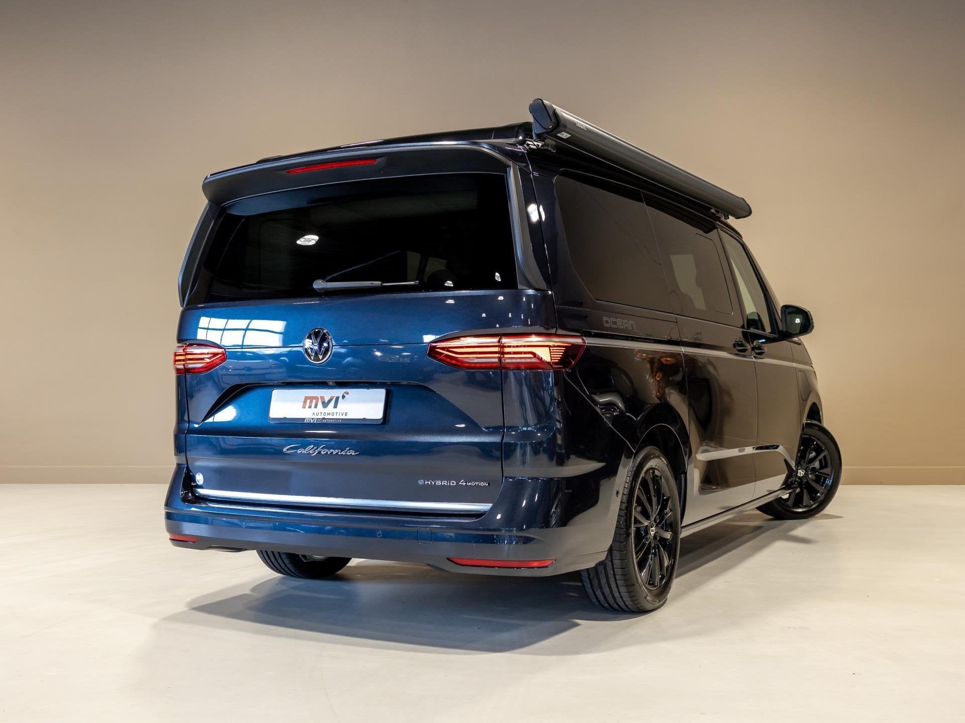 Volkswagen California Ocean eHybrid 4Motion / 245pk / Trekha, Caravans en Kamperen, Automaat, Buscamper of Camperbus, Volkswagen