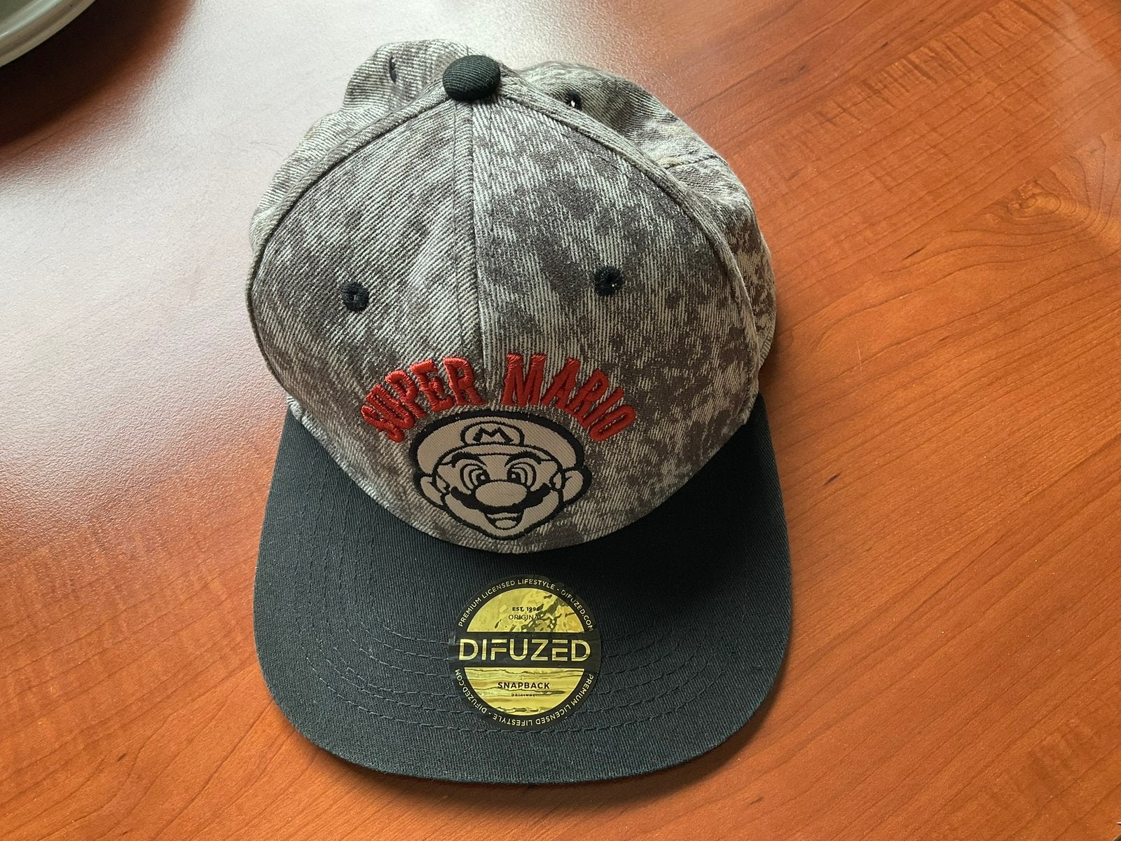 Super MARIO original difuzed cap/ nieuw, Ophalen of Verzenden, Nieuw