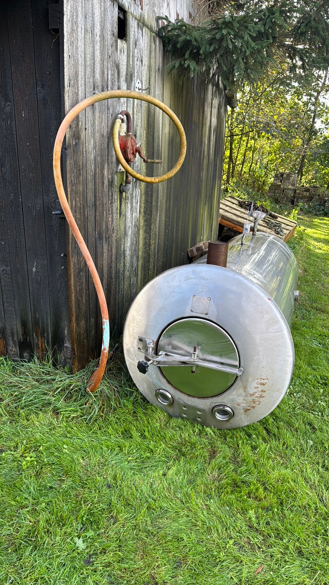 1.000 liter aluminium dieseltank met handpomp, Ophalen