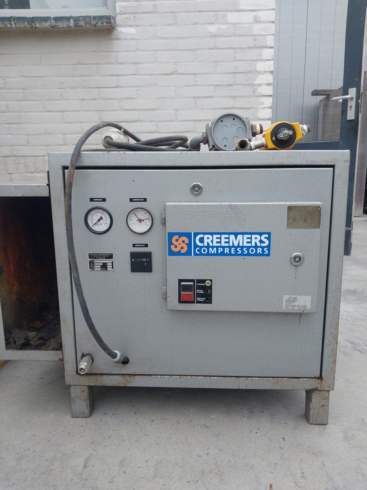 Creemers Compressor met drukvat - Gebruikt, Ophalen, Gebruikt, 400 tot 800 liter/min, 10 bar of meer