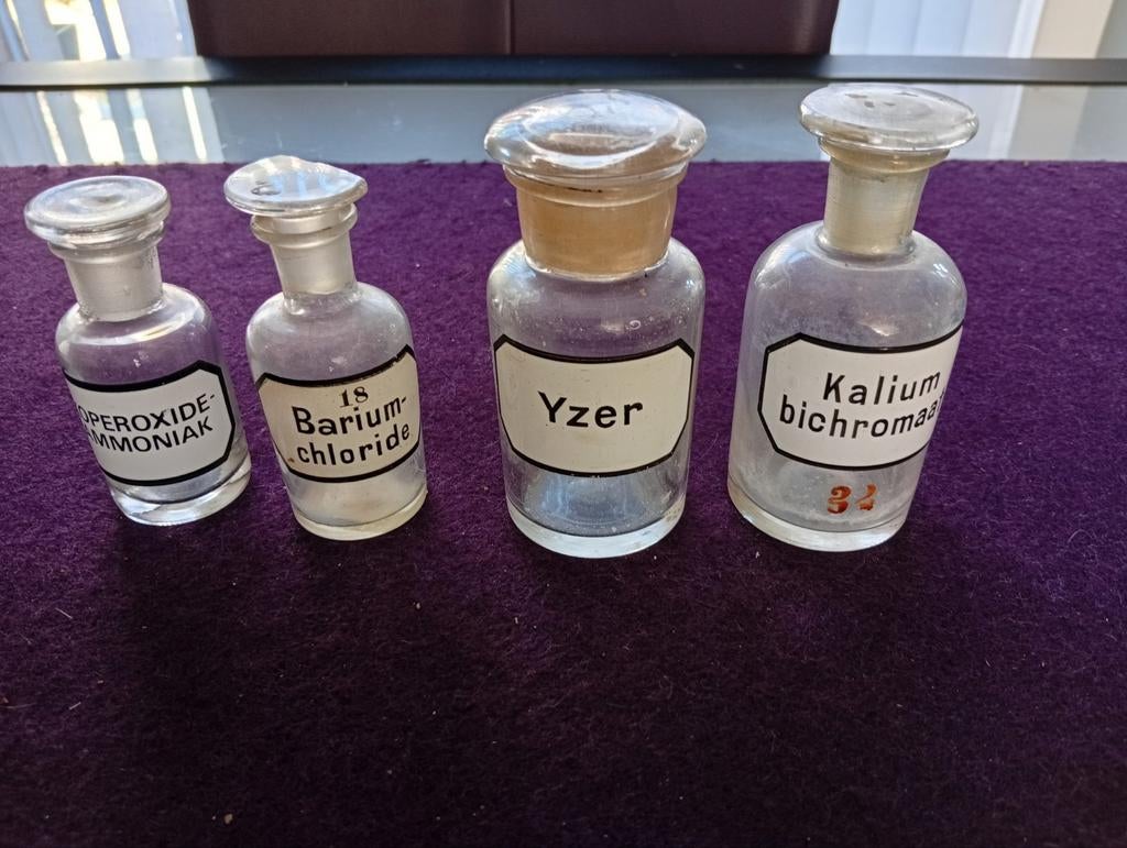 Scheikunde flesjes, Ophalen of Verzenden, Miniatuur