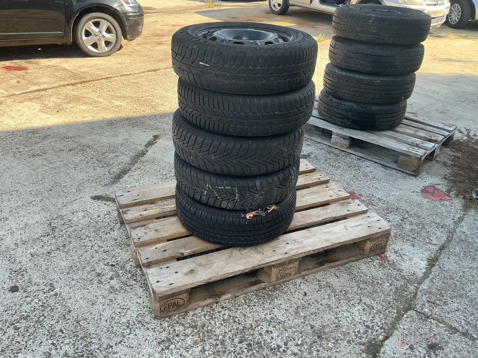 Te koop vijf banden of felg  Volkswagen Polo 165 70 14, Ophalen, Volkswagen