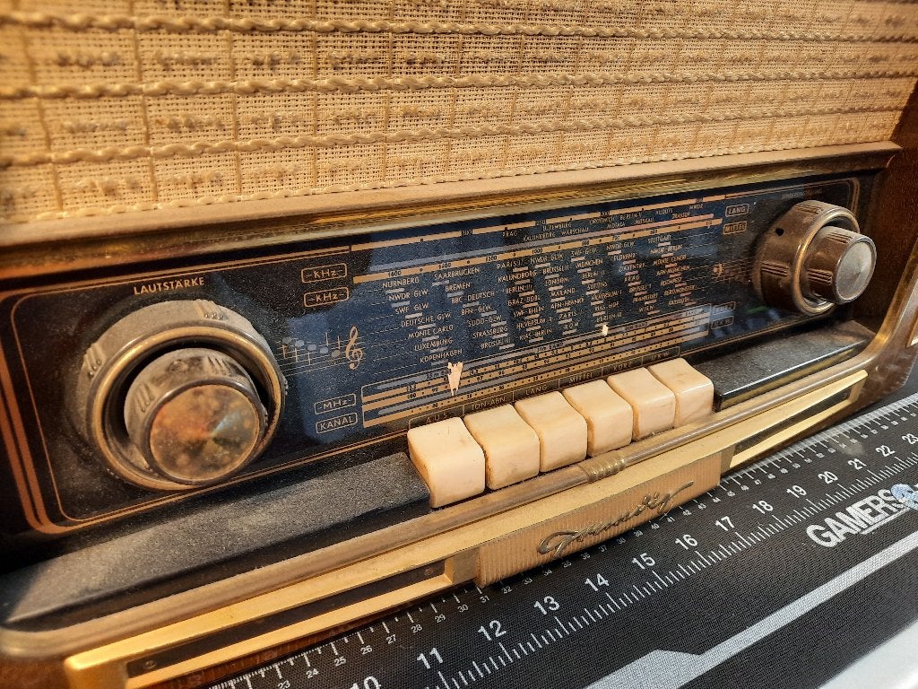 Vintage Grundig 3D Klang Radio - Goed Werkend, Ophalen, Gebruikt, Radio