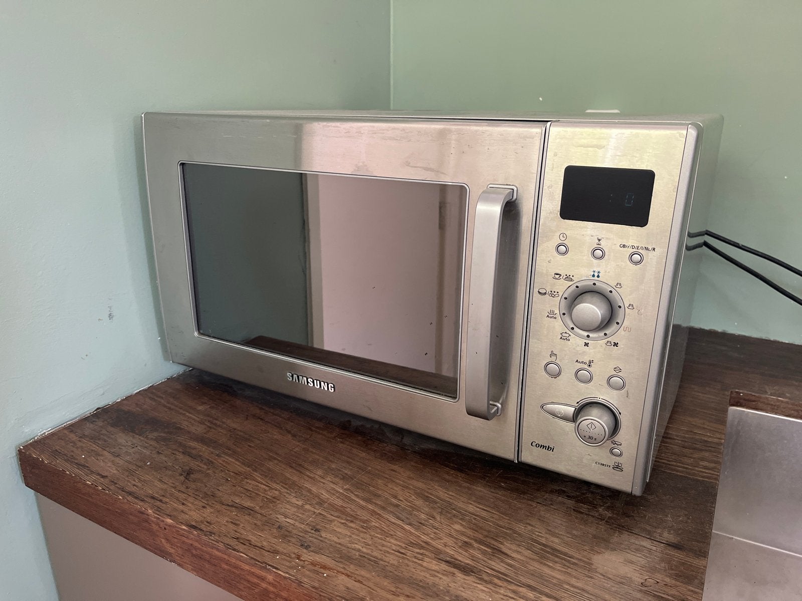 Samsung Combimagnetron C138STF - Zilver, Witgoed en Apparatuur, Ophalen, Combimagnetron, Gebruikt, Grill