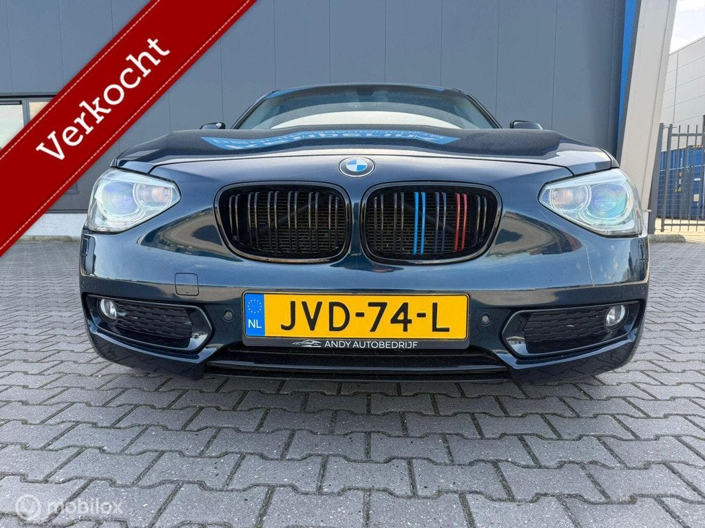 BMW 1-serie 116i Business Urban Line, Auto's, BMW, Euro 5, 4 cilinders, Blauw, Leder