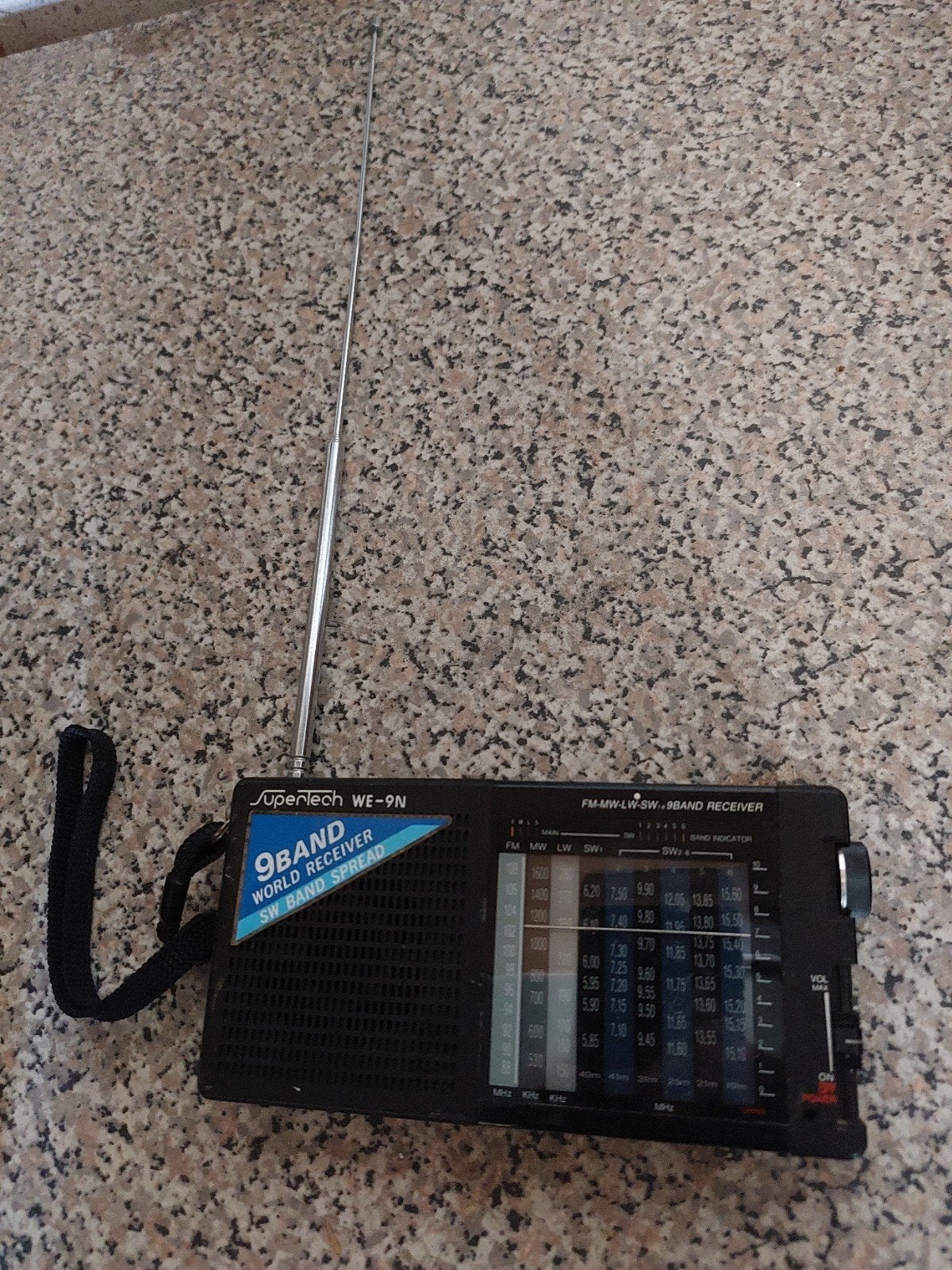 Supertech WE-9N 9-bands wereldontvanger, Ophalen of Verzenden, Gebruikt, Wereldontvanger
