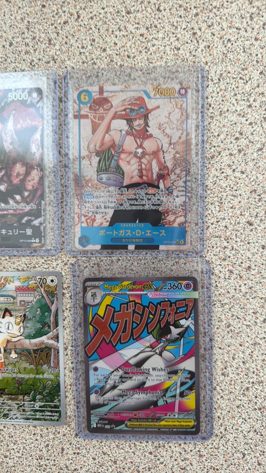 Pokemon en One Piece, Ophalen of Verzenden, Zo goed als nieuw