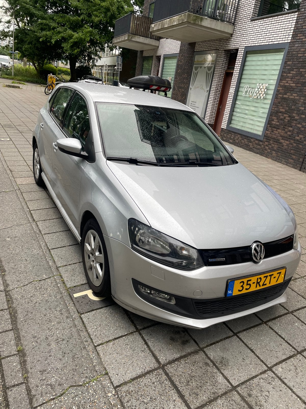Volkswagen Polo 1.2 TDI 55KW BM 2011 Grijs, Auto's, Voorwielaandrijving, 74 pk, 1199 cc, 96 €/maand
