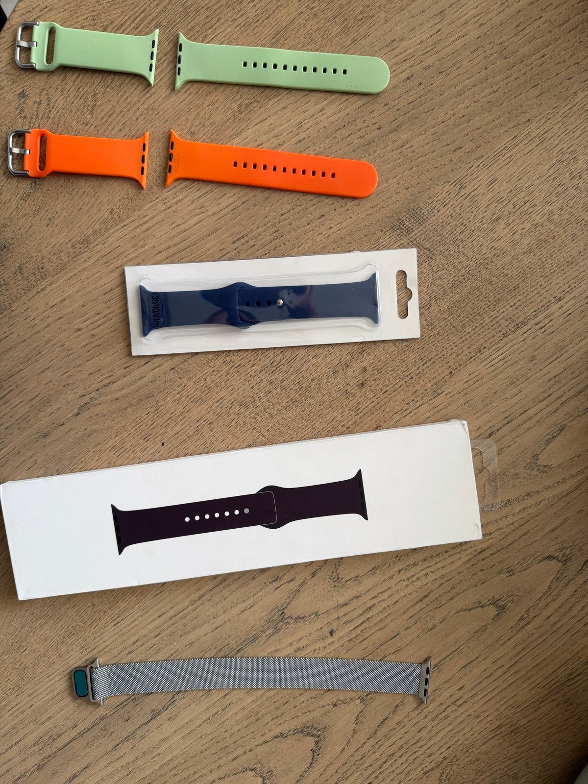 Apple Watch bandjes 40/44 mm (5 stuks), Ophalen, Zo goed als nieuw, Zwart, IOS
