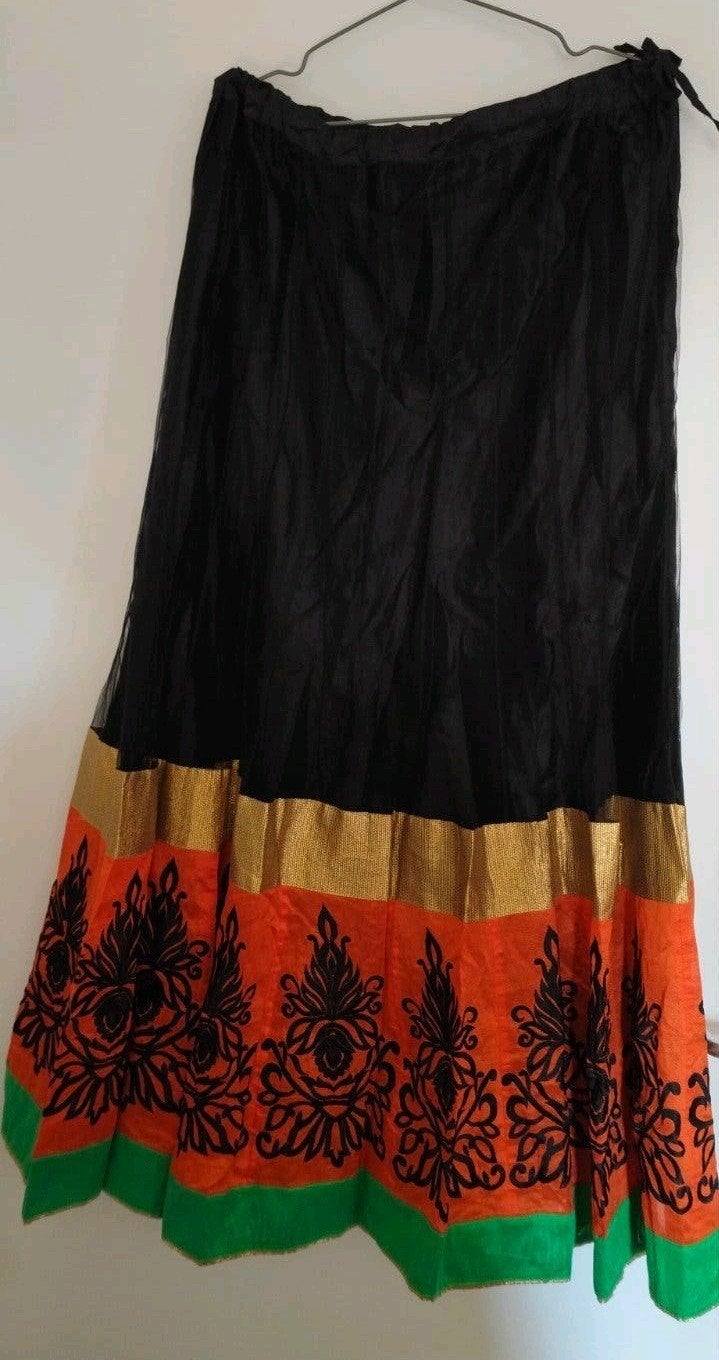 Folkloristische lange zwarte rok met oranje en gouden detail, Kleding | Dames, Rokken, Verzenden, Zwart, Onder de knie, Onbekend