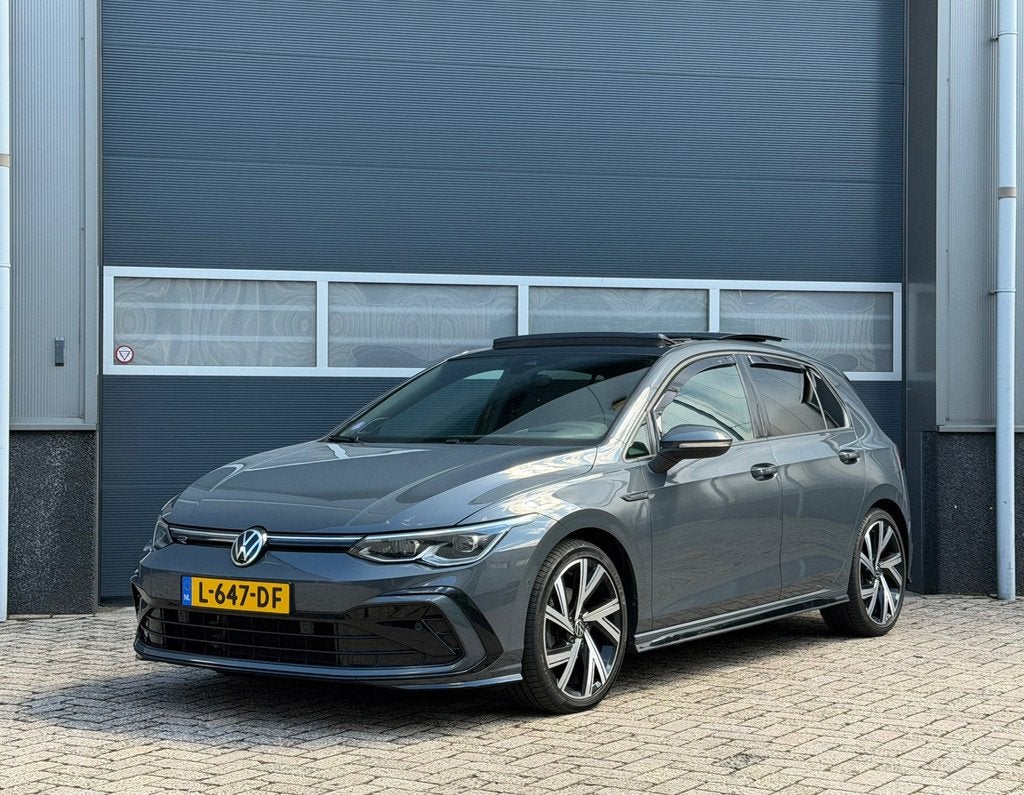 Volkswagen Golf 1.5 TSI Highline Business R bj.2020 Pano|Vit, Voorwielaandrijving, Euro 6, 150 pk, Alcantara
