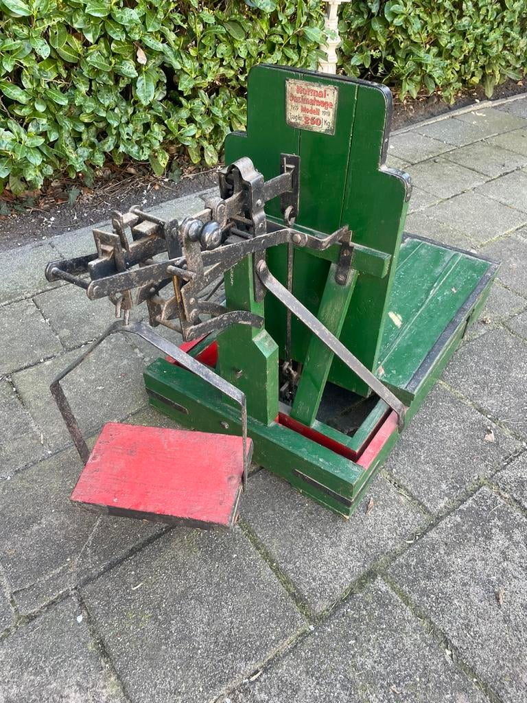 Oude weeg bascule, Ophalen, Zo goed als nieuw, Overige typen, 200 kg of meer
