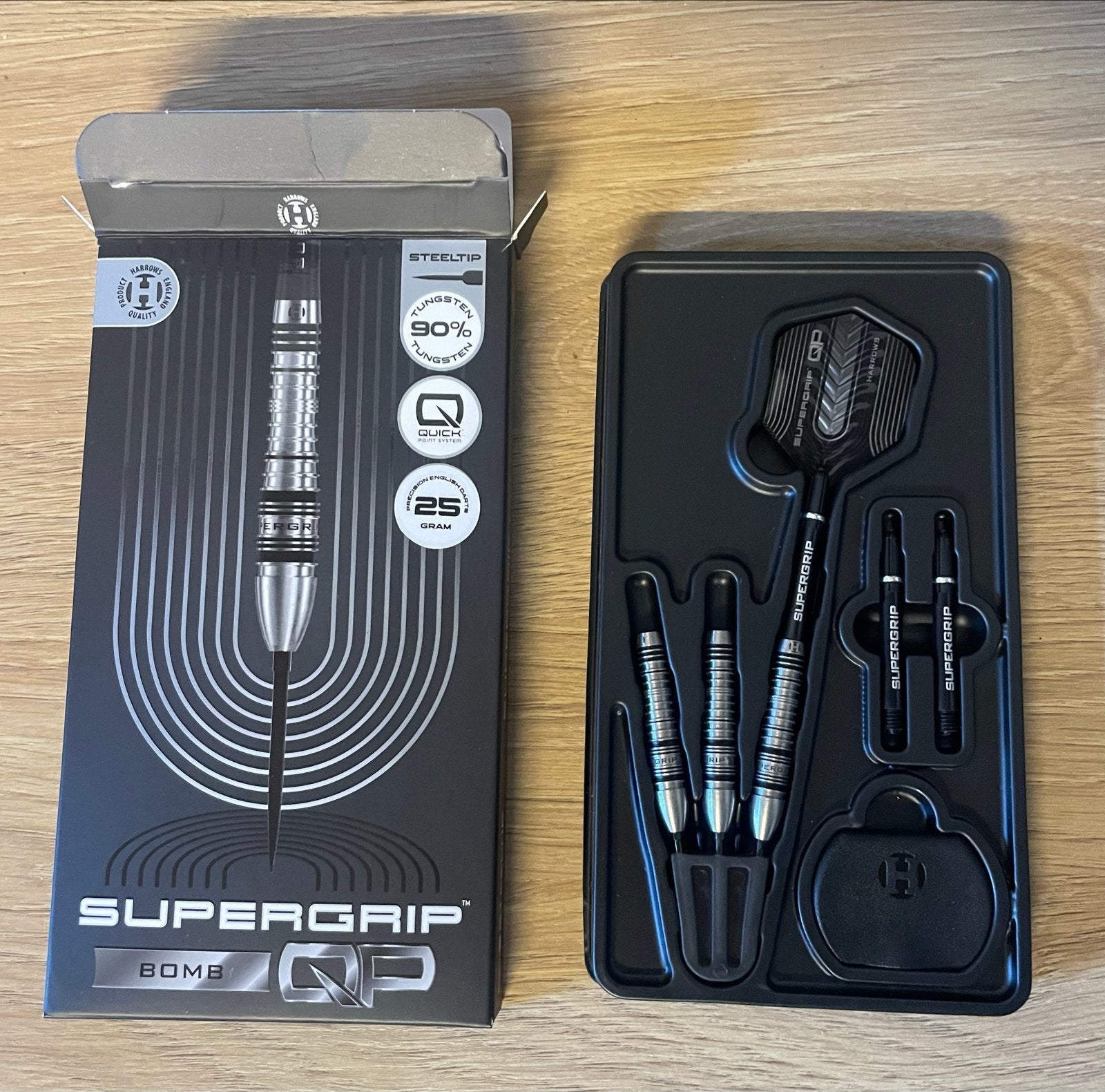 Harrows Supergrip QP Bomb 25 gram Steeltip Darts, Ophalen of Verzenden, Zo goed als nieuw, Pijlen