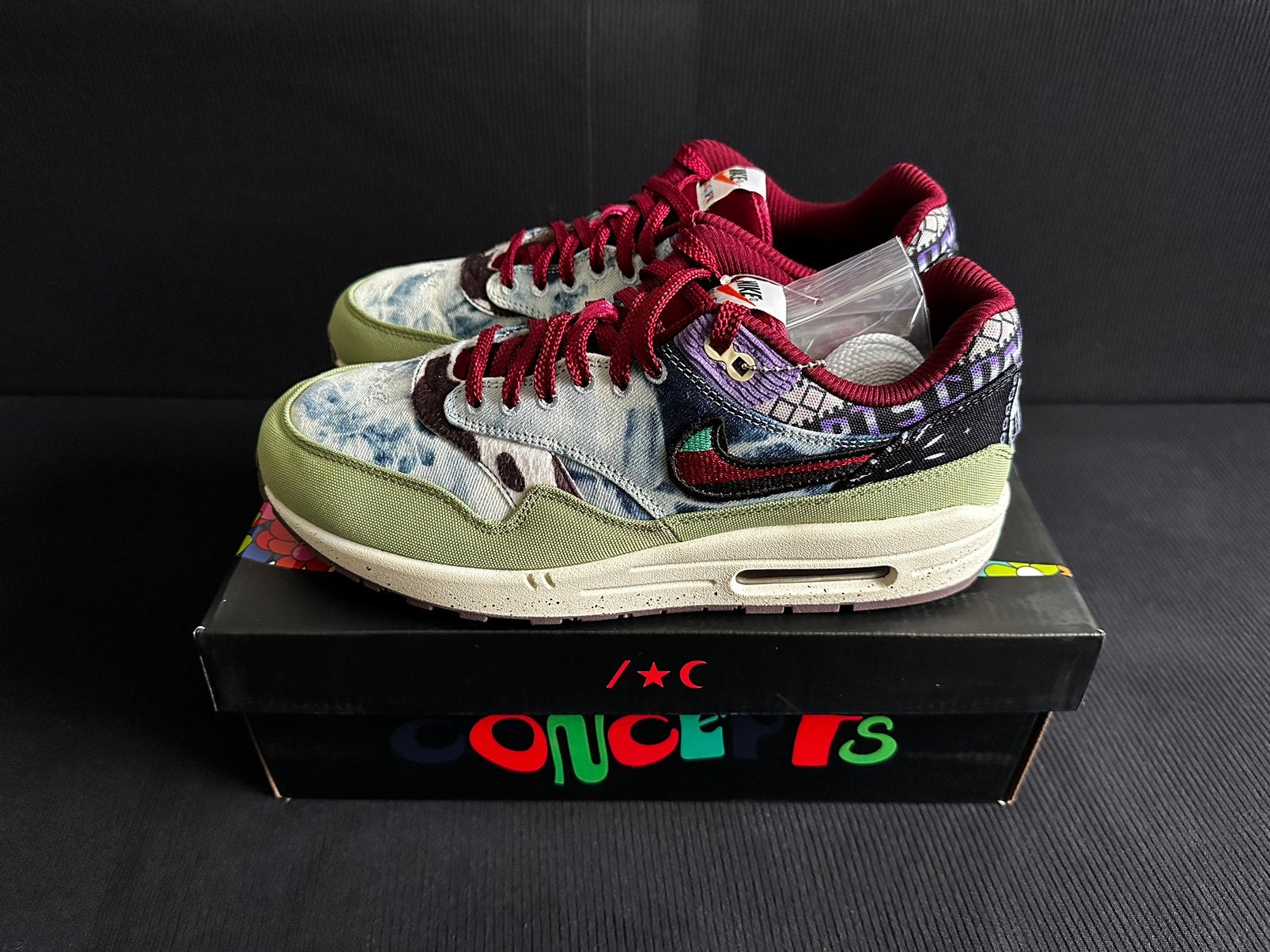 Concepts x Nike Air Max 1 / “Mellow” / Maat 44, Overige kleuren, Nieuw, Ophalen of Verzenden, Sneakers of Gympen