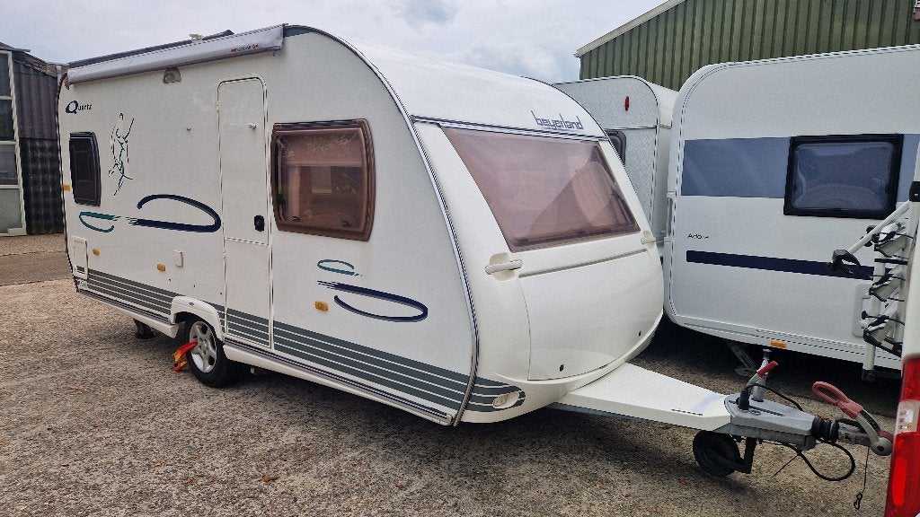 Beyerland Quartz 460, 2004 Frans bed MOVER Luifel !, Vast bed, Luifel, Rondzit, Bedrijf