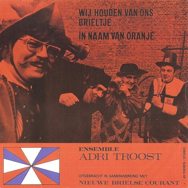 Single (1972) Ensemble Adri Troost - Wij houden van ons Brie, Gebruikt, 7 inch, Ophalen of Verzenden, Beschermende buitenhoes
