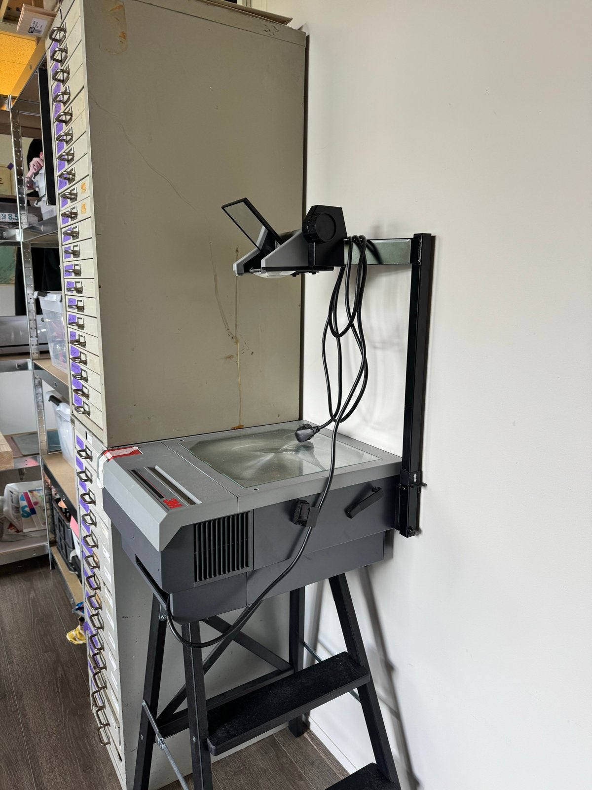3M 905 Overheadprojector - 36x49x22 cm, Ophalen, Gebruikt, Overige technologieën, Overige resoluties