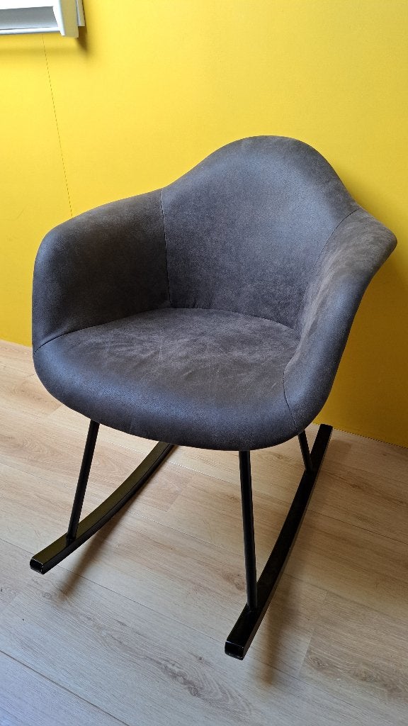 Mooie schommelstoel, Antiek en Kunst, Antiek | Meubels | Stoelen en Banken, Ophalen