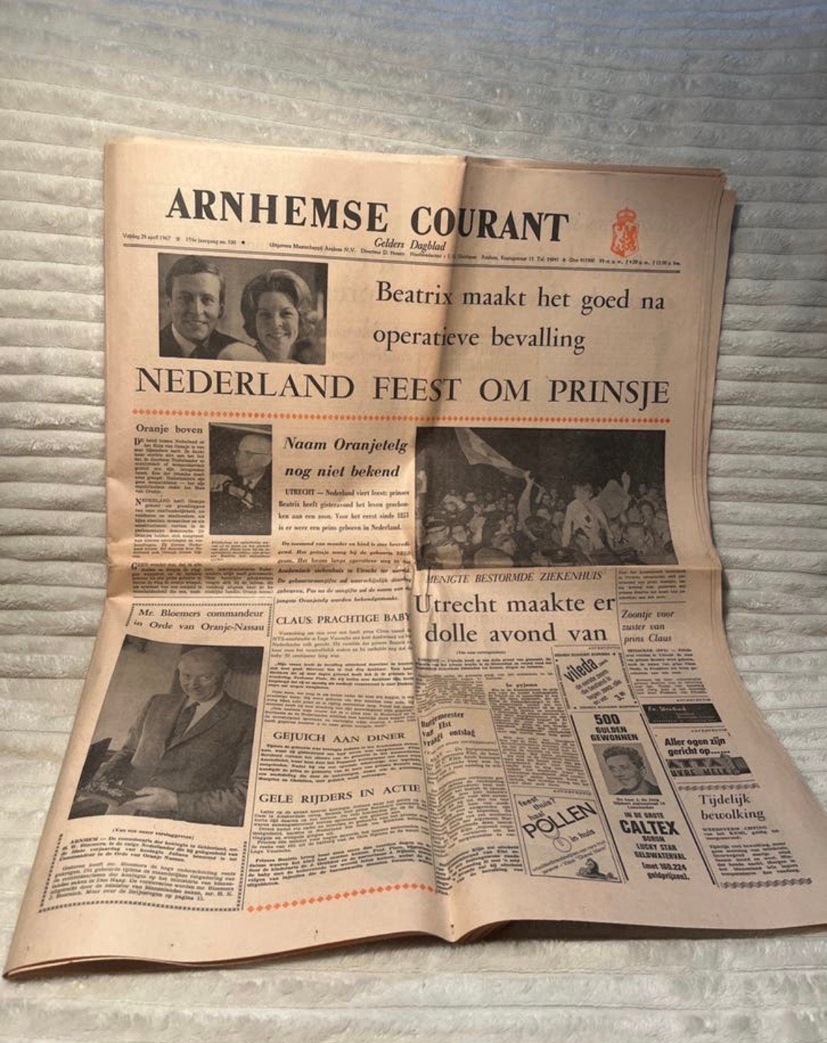 Arnhemse Courant 28 april 1967 - Geboorte Willem-Alexander, Verzamelen, Ophalen of Verzenden, 1960 tot 1980, Nederland, Krant